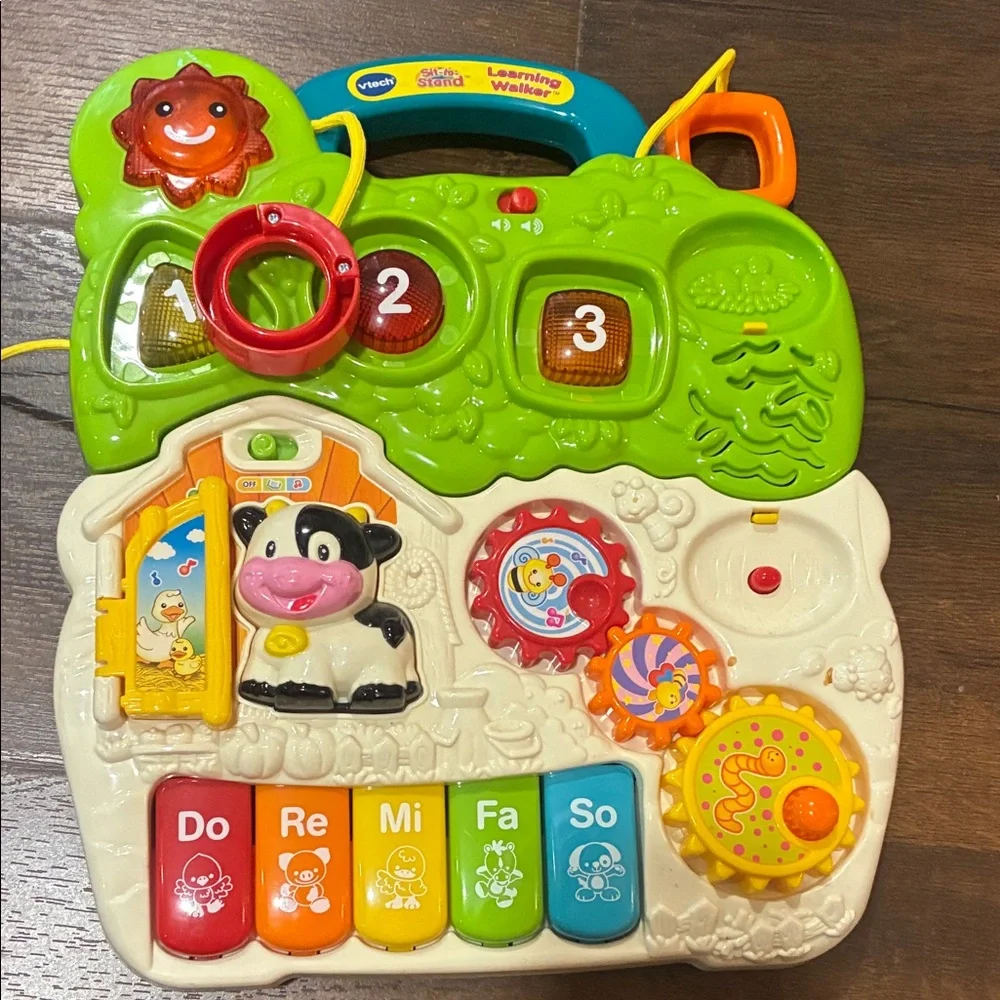VINTAGE VTECH Interactive Musical TOY Farm Playset